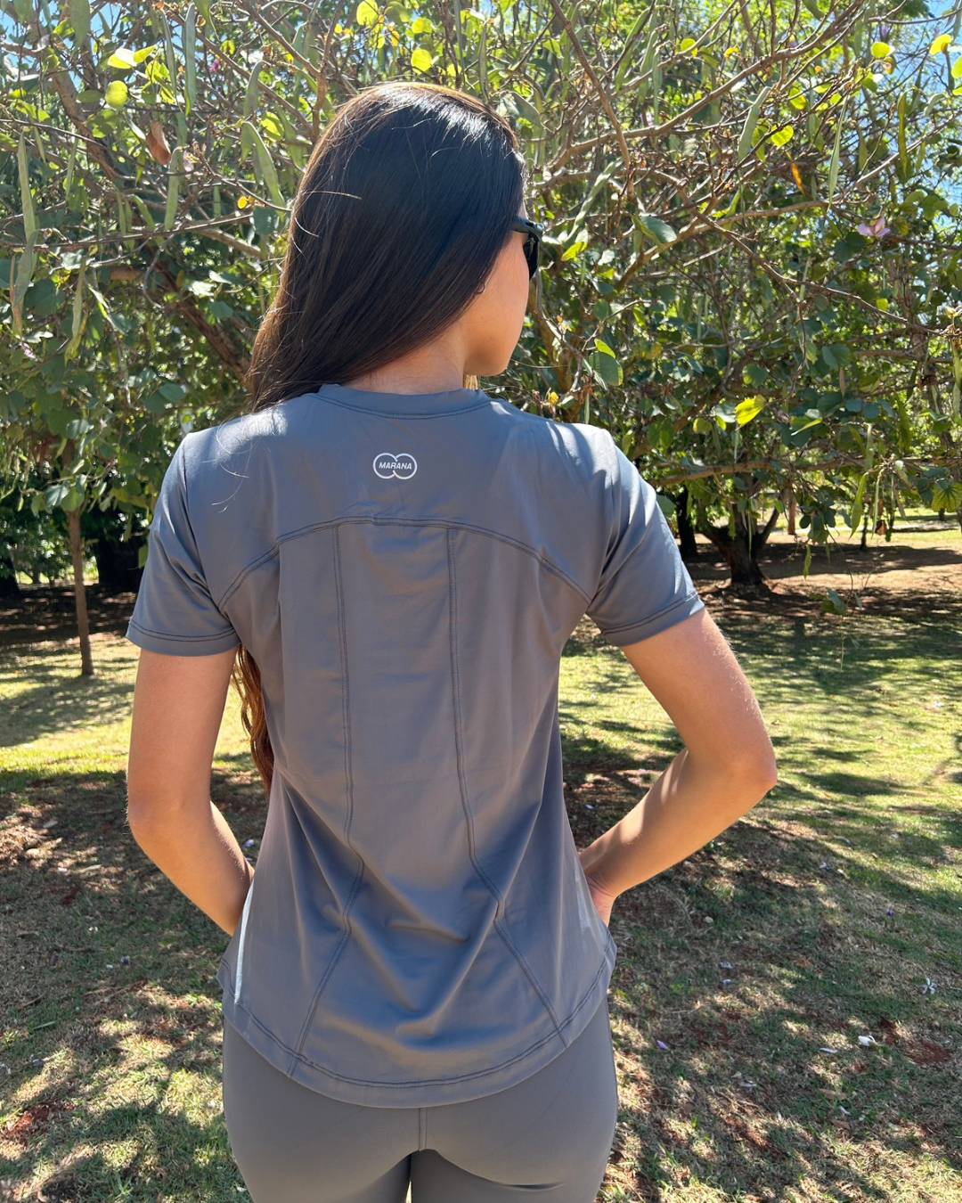 Camiseta baby look com proteção UV 50+