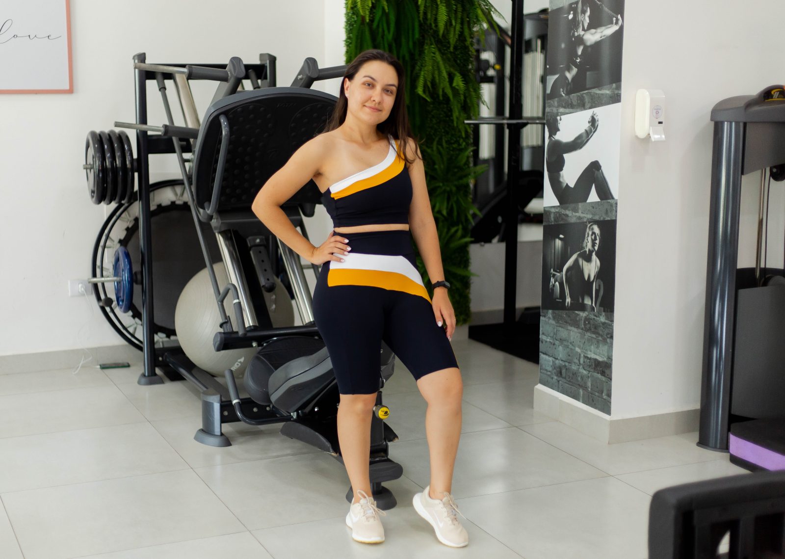 Conjunto bermuda + top nula manga