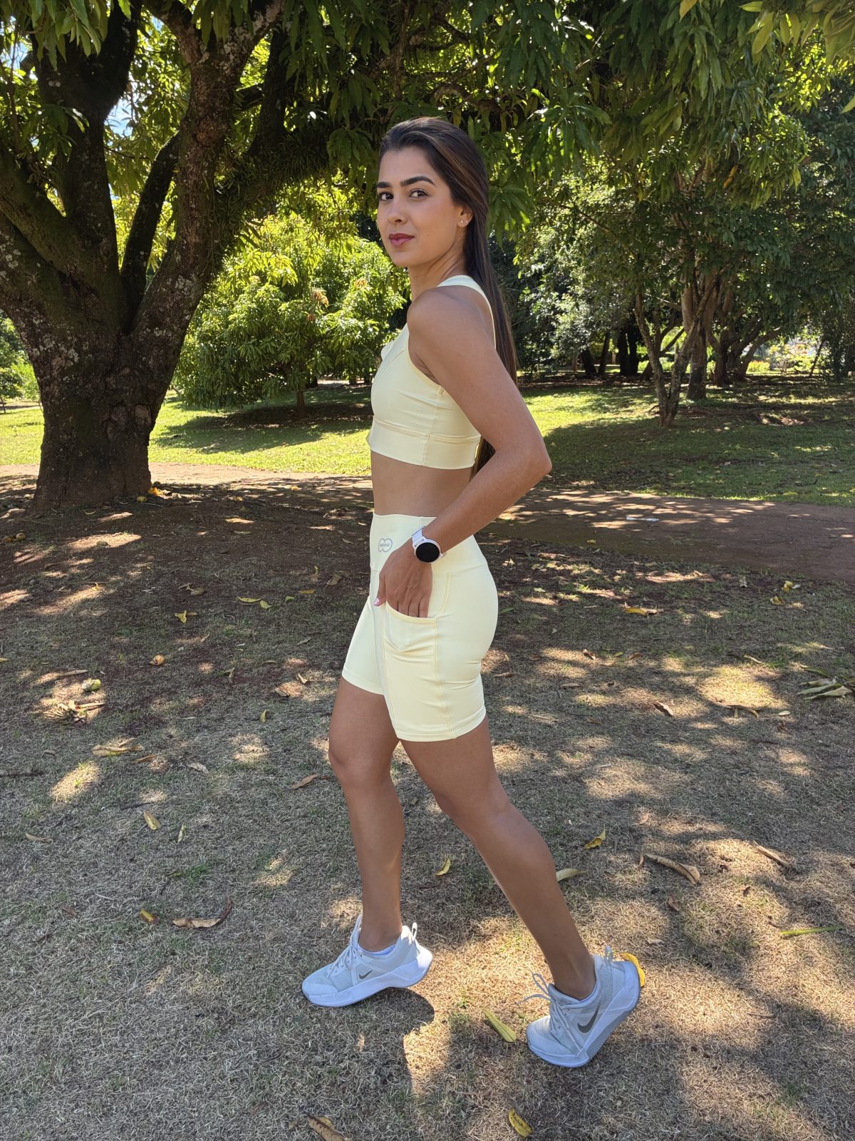 Short com 5 bolsos