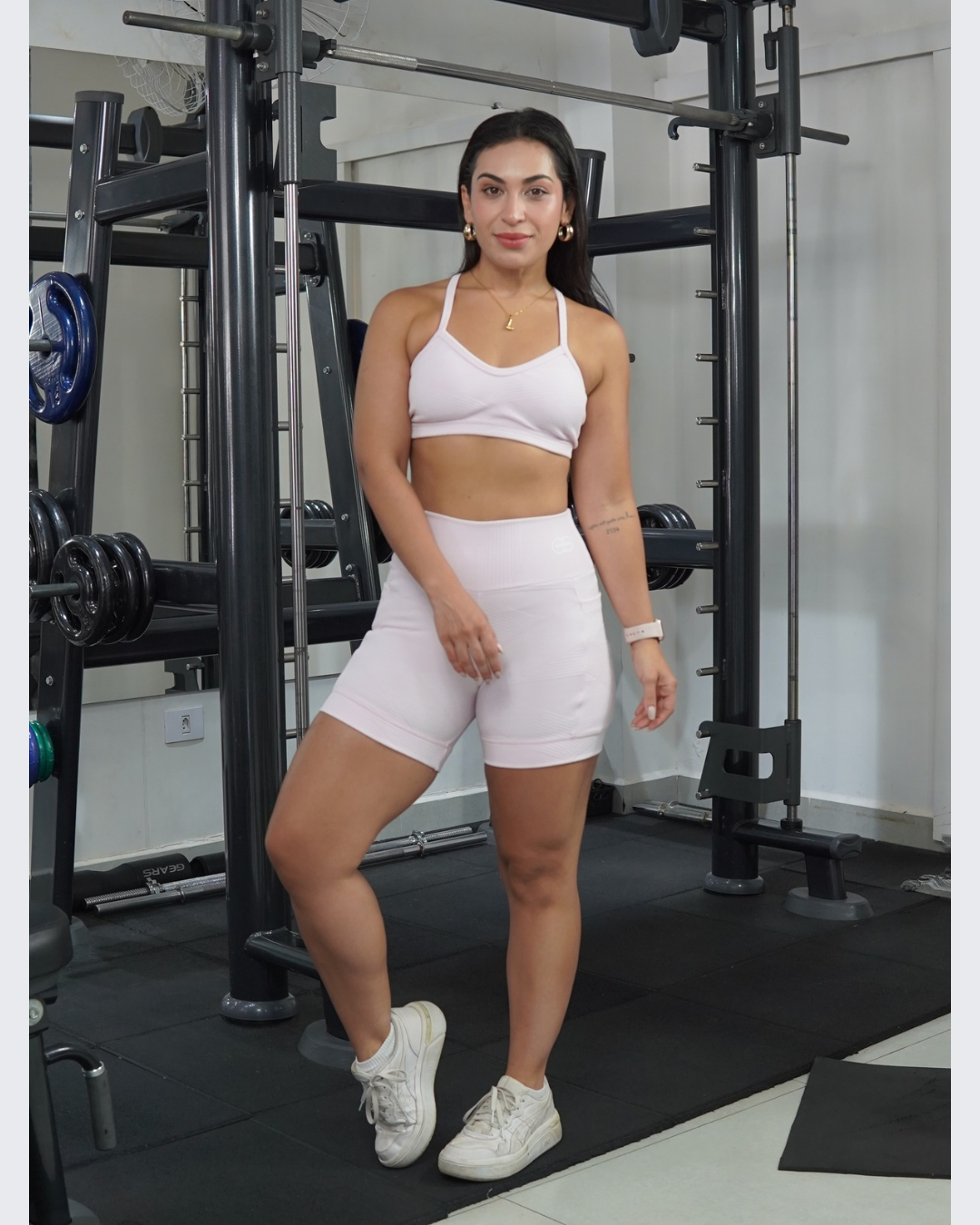 SHORT JACQUAR COM BOLSO LATERAL