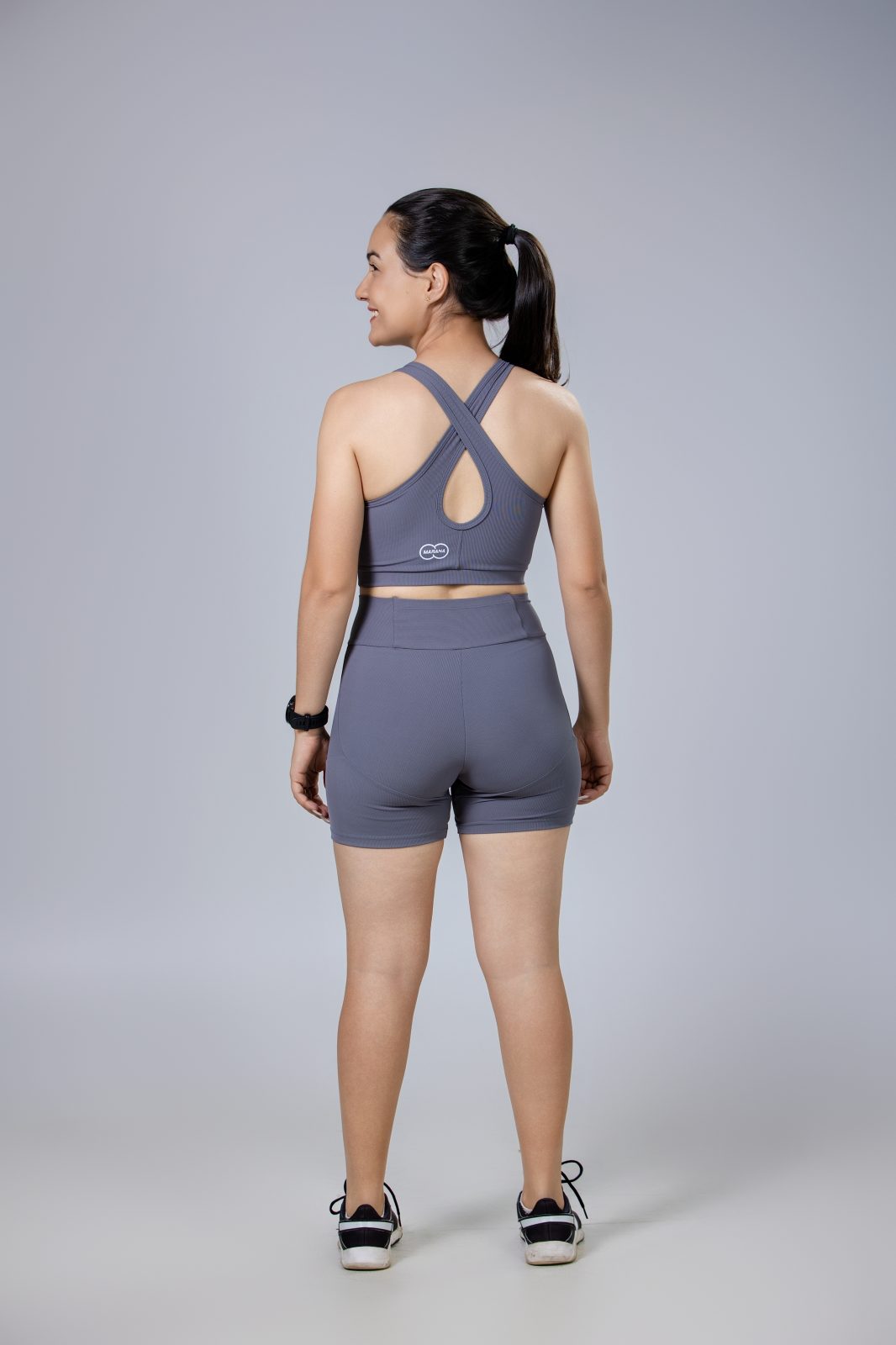 Short levanta bumbum com forro