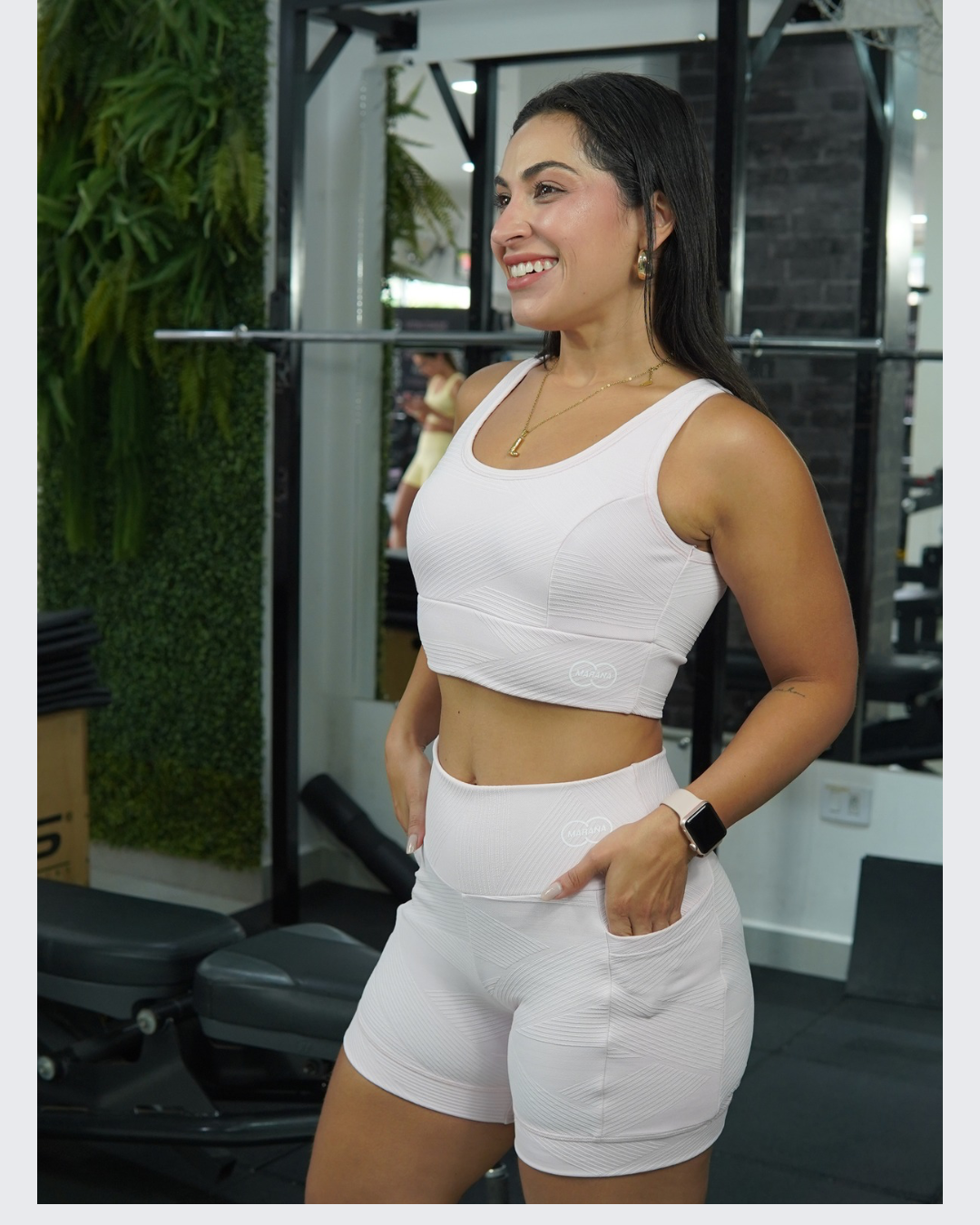 TOP JACQUAR CIRCULO NAS COSTAS